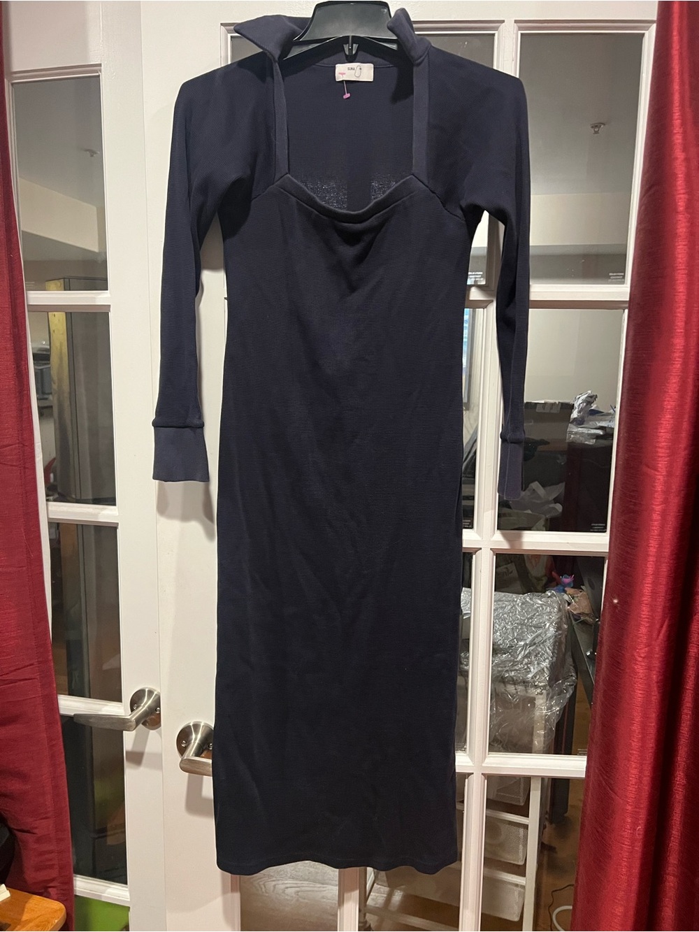 Suna Elegant Navy Long-Sleeve Midi Dress with Sweetheart Bodice